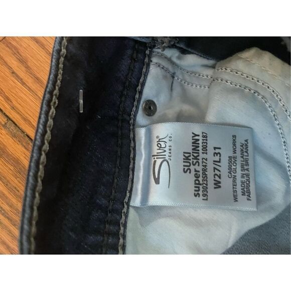 Silver Skinny Jeans (SZ 27/31) - Picture 3 of 5